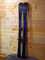 LYŽE CORE NO3 --SWISS MADE-- 159CM